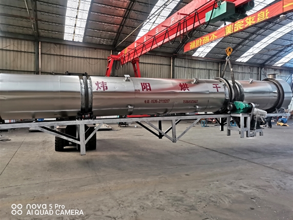 Ceramic raw material dryer
